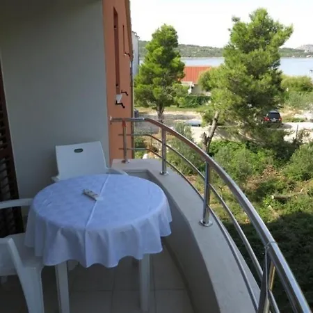 Fuer 4 Personen Ca 45 Qm In Srima, Dalmatien Norddalmatien - B60470 公寓